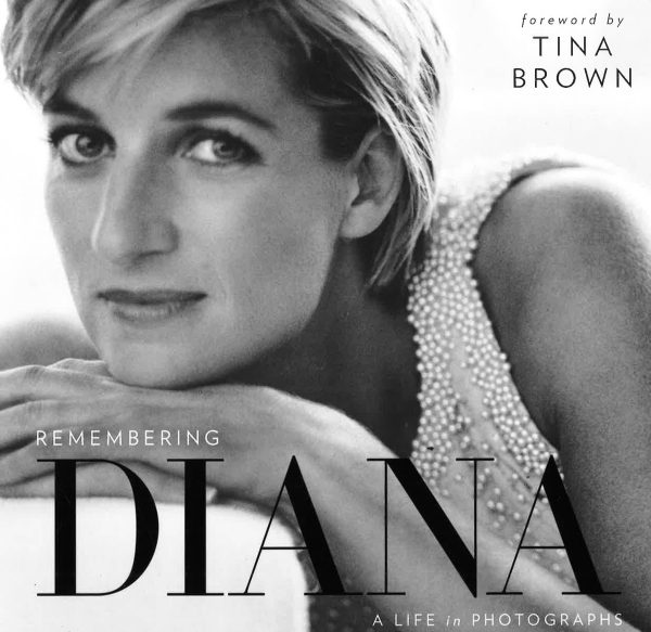 Remembering Diana: A Life In Photographs Hot on Sale